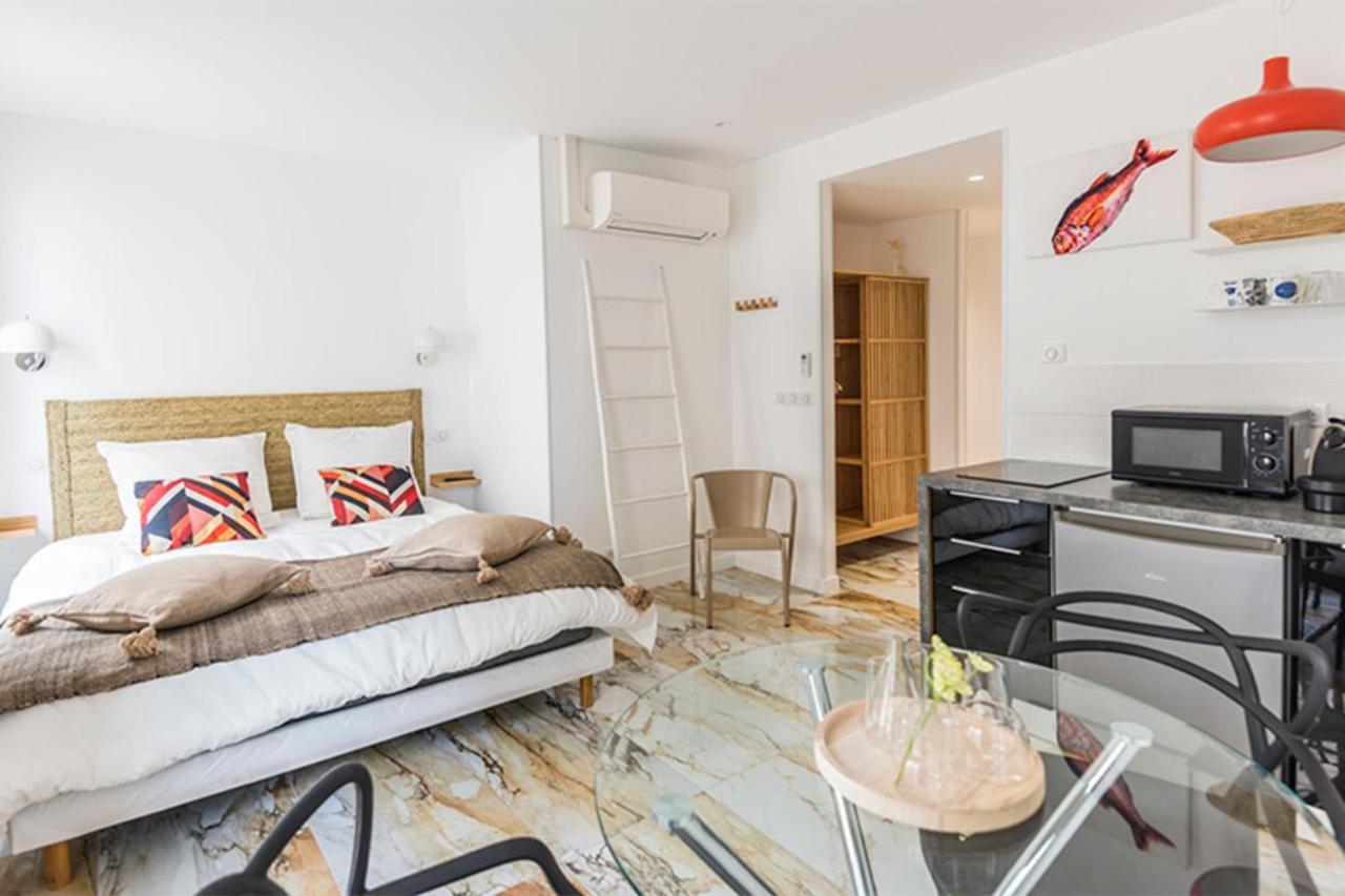 Renovated Studio On The Old Port Apartment Marseille Exterior photo